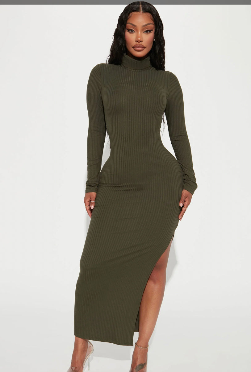 Monique Ribbed Maxi Dress - Olive