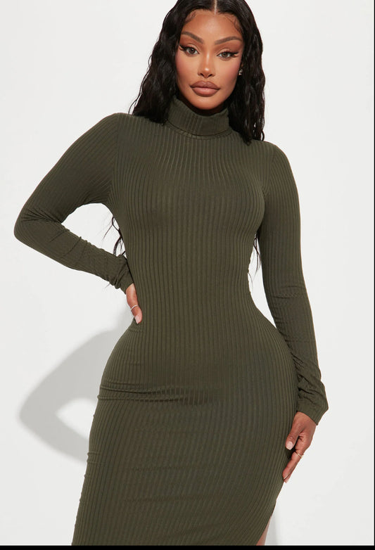 Monique Ribbed Maxi Dress - Olive